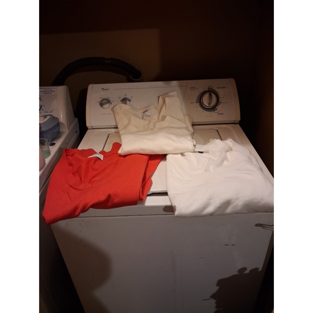 Three V neck loose fit : red, cream, and white pullover sweater
